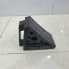 Chèn xe cao su di động cầm tay L200 x R100 x H150mm